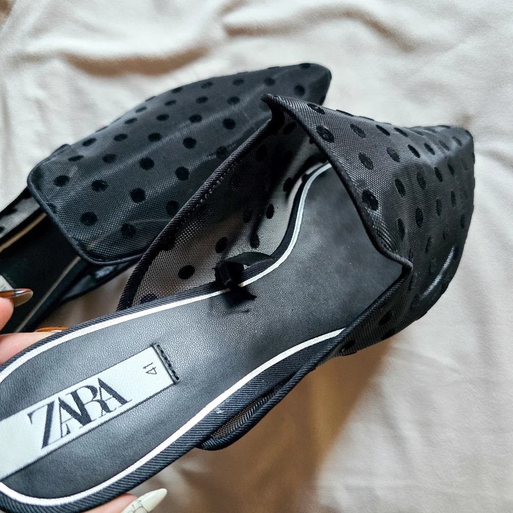 Zara Black Polka Dot Flats - Picture 5 of 7